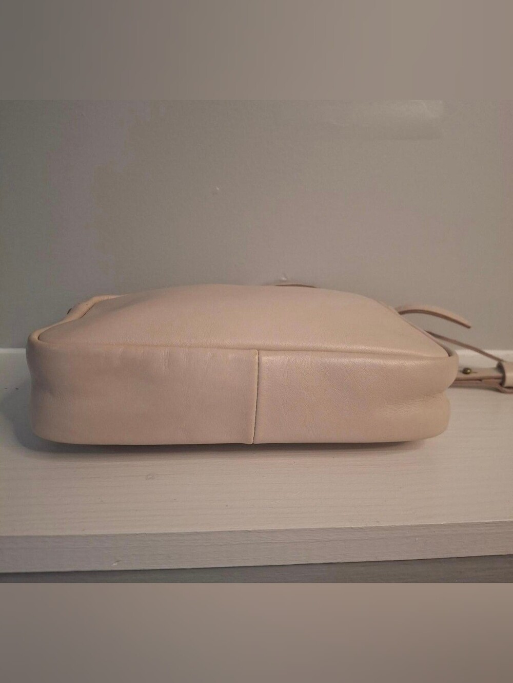 Madewell Carabiner Medium Italian Leather Crossbody Bag Cream EUC - Picture 3 of 5